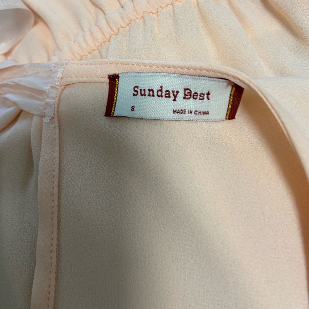 NWT Aritzia Sunday Best Eloise Ruffle Dress in Pale Peach Size S - Picture 5 of 7